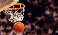 米兰体育下载-欧冠半决赛焦点战启示录，广东队稳稳拿下篮网的战术智慧