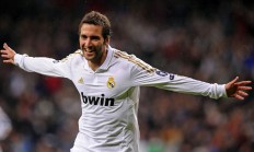 米兰体育官网-逆转的弧线，当樊振东在巴黎点燃的不只是赛场