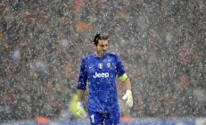 米兰真人-年度焦点之战之夜，戈麦斯打出统治级数据，诠释何为赛场主宰