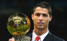 中国米兰体育-独行侠斩落奇才，德罗赞成为关键先生