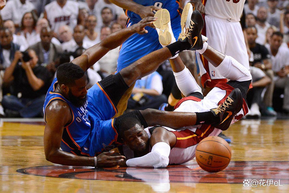 步行者队员因脚踝受伤或缺席两周的简单介绍