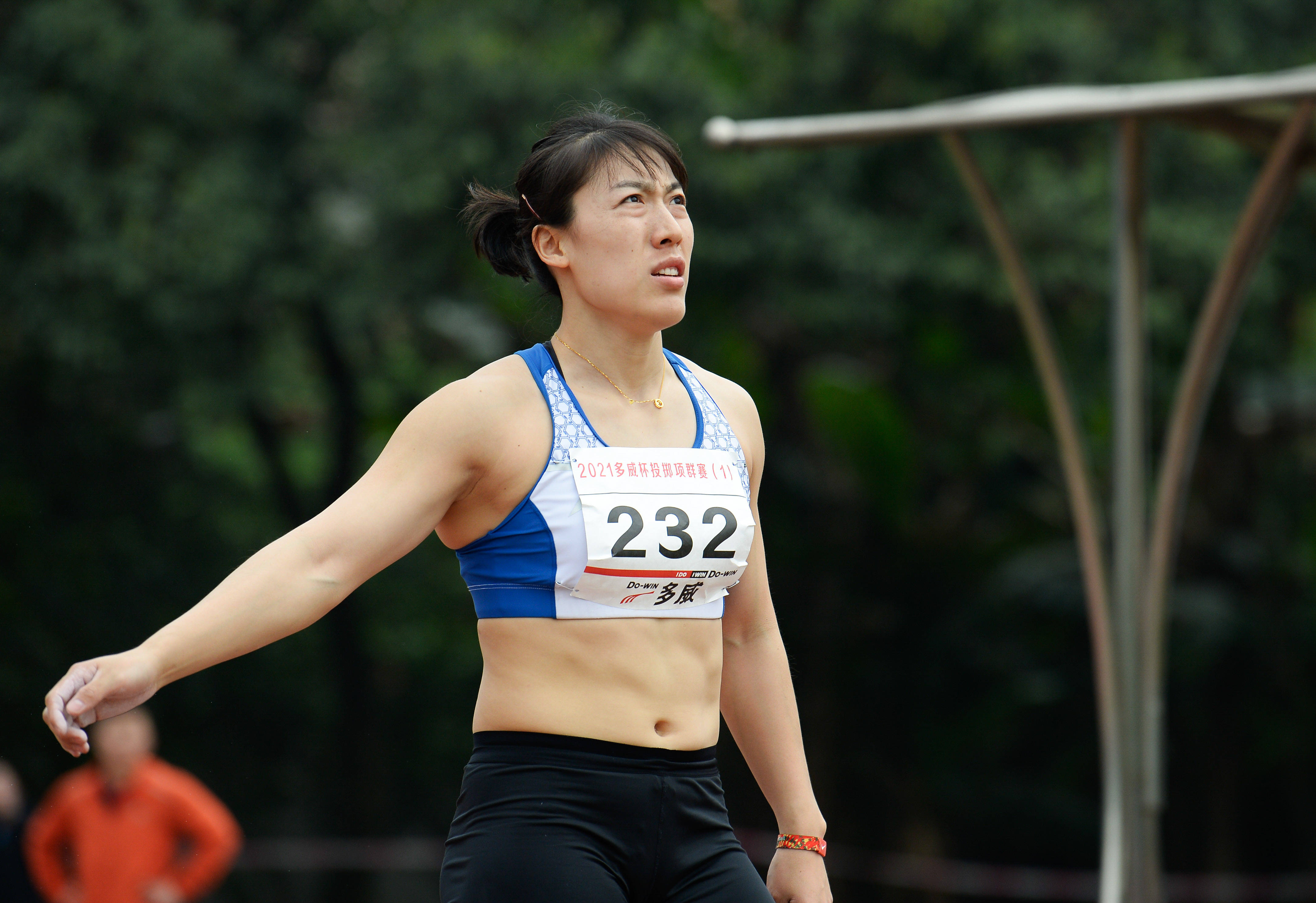 女子比赛场上掷标标靶，神秘迷人的简单介绍