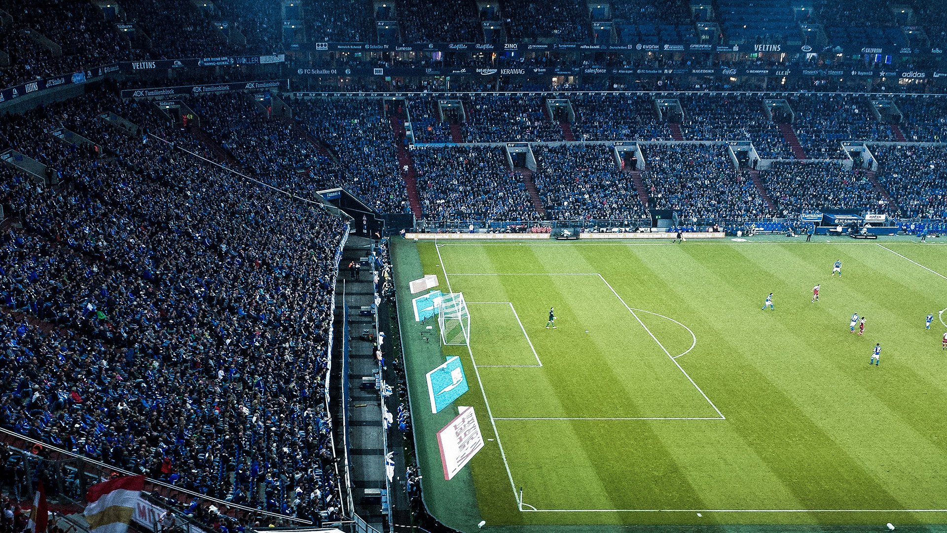 铁血上海队冲垮骑士防线,伦纳德逆境重生完成自我救赎