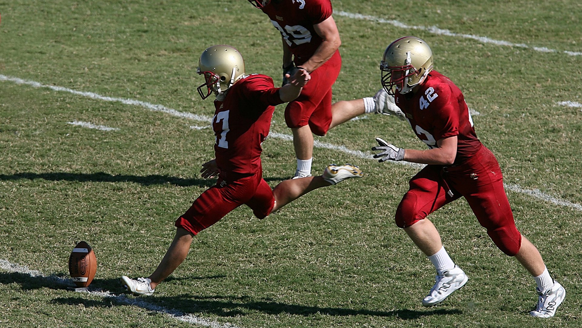 阿什拉夫一锤定音，乌克兰逆境翻盘丹麦书写欧洲杯传奇
